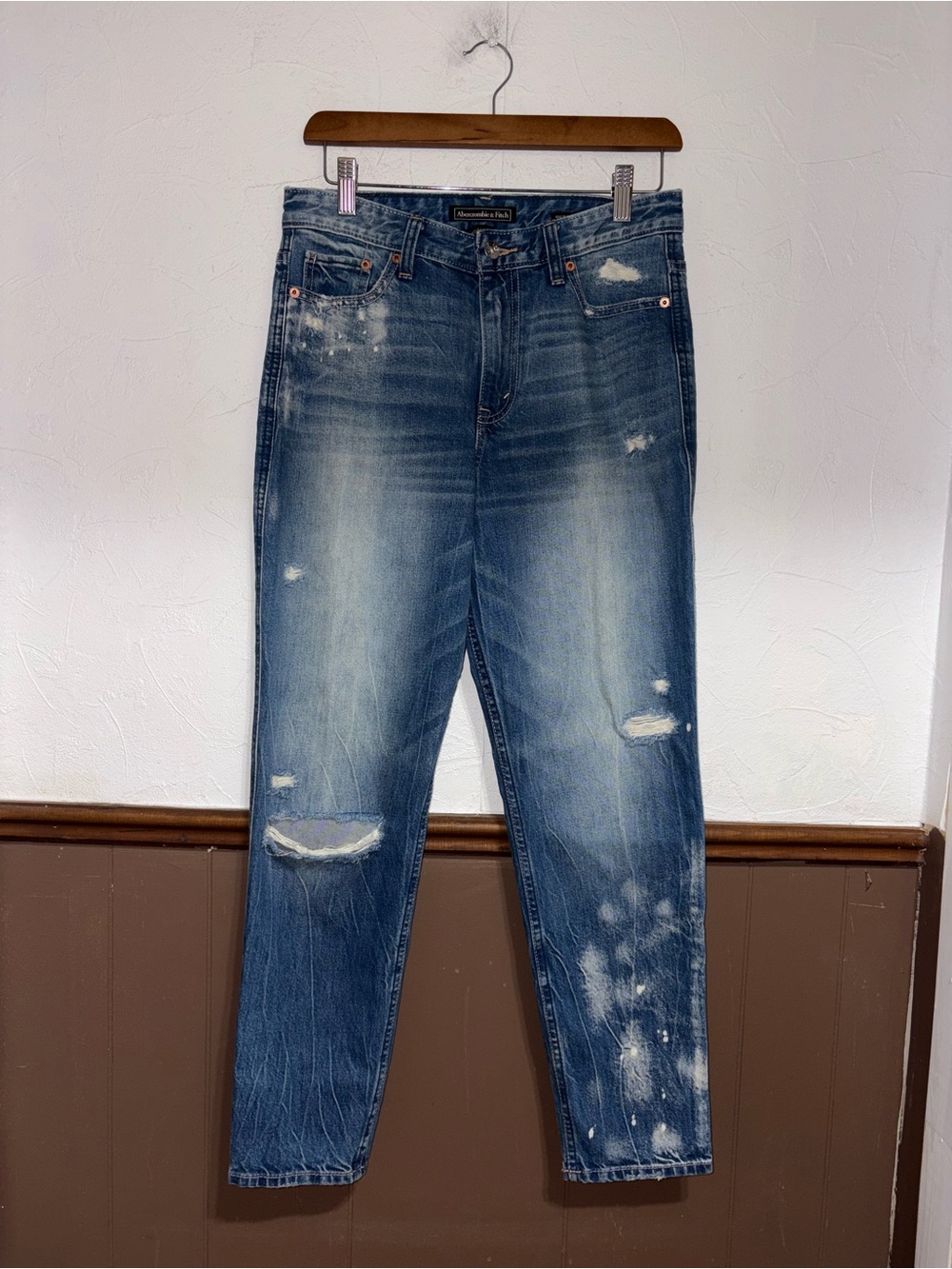 Abercrombie & Fitch | Distressed Splatter Jeans